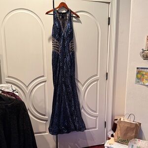 Elegant Blue Evening Gown